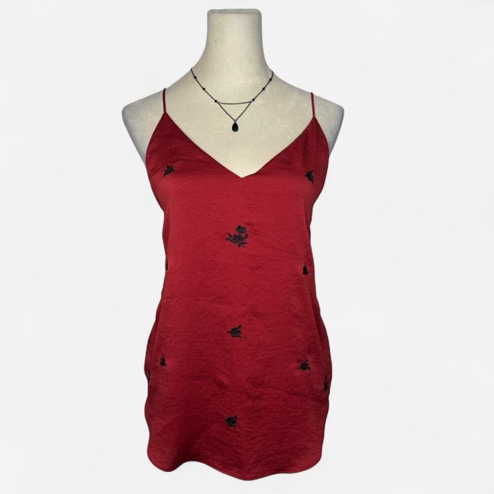 Express embroidered floral red and